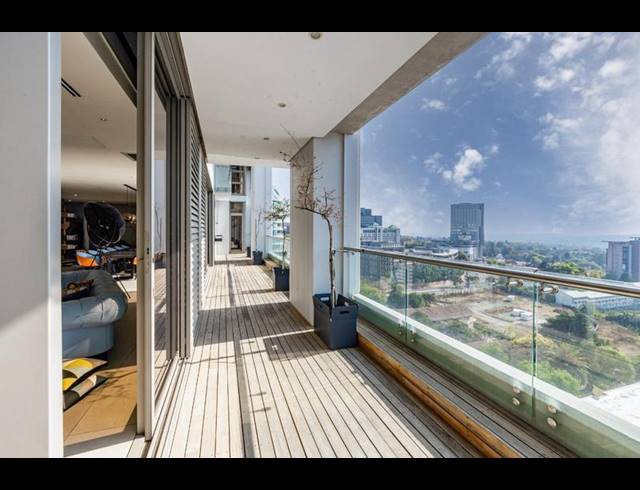4 BEDROOM APARTMENT FOR SALE IN SANDTON CENTRAL
